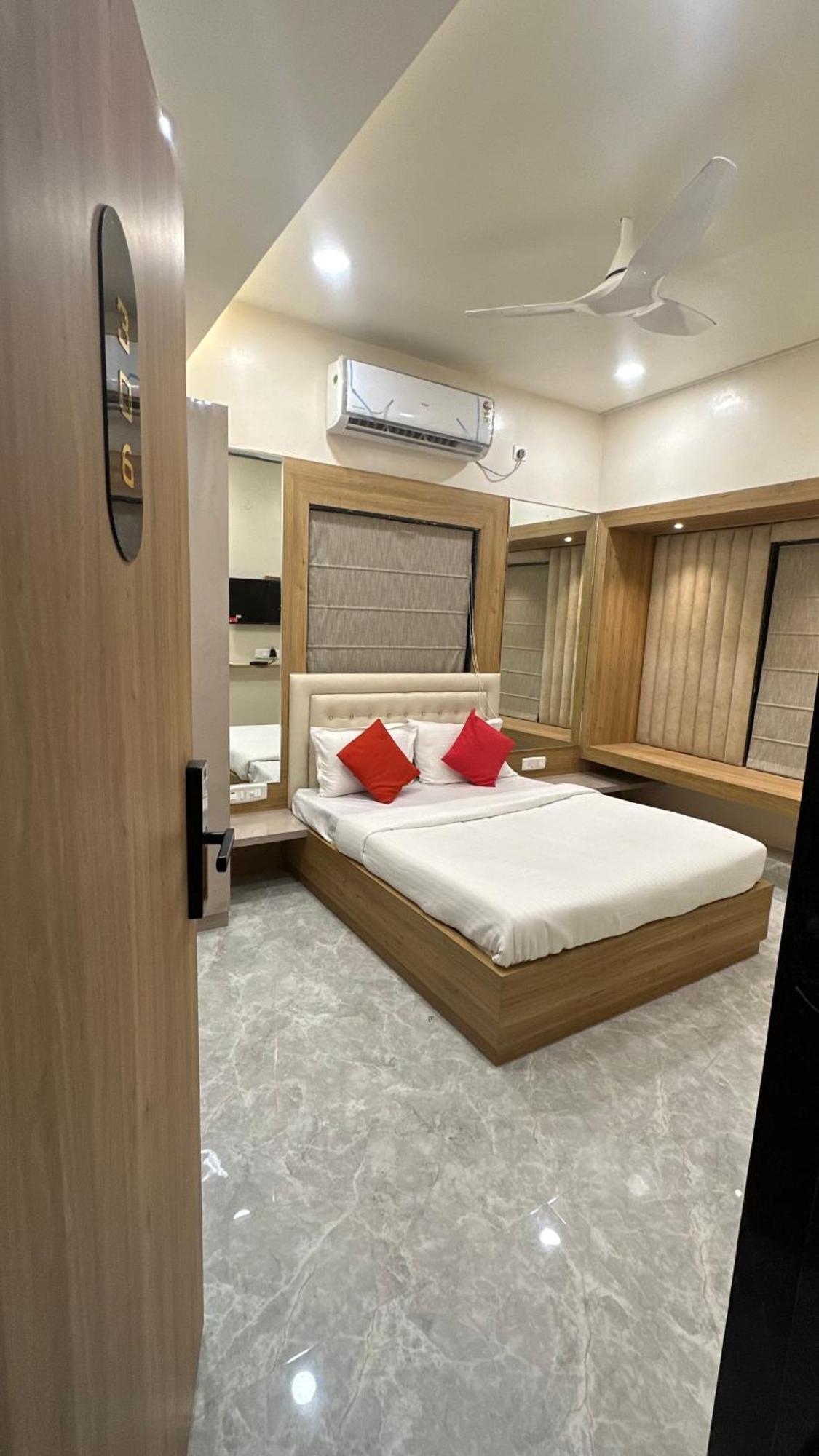 Hotel Soho House By Jayshrea Chandrapur Zewnętrze zdjęcie
